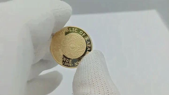Золотая монета 500 тенге Красный волк 2005 года #золото